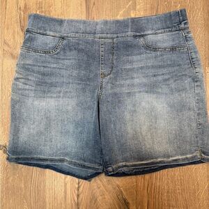 NYDJ Cool Embrace stretch denim shorts size 12